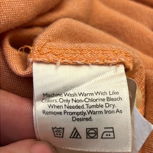 Eddie Bauer Button-Down Shirt Size medium - Picture 7 of 7